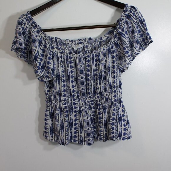 Patrons of Peace NWOT Blue and White Floral Boho Smocked Waist Top (M) - Picture 1 of 6